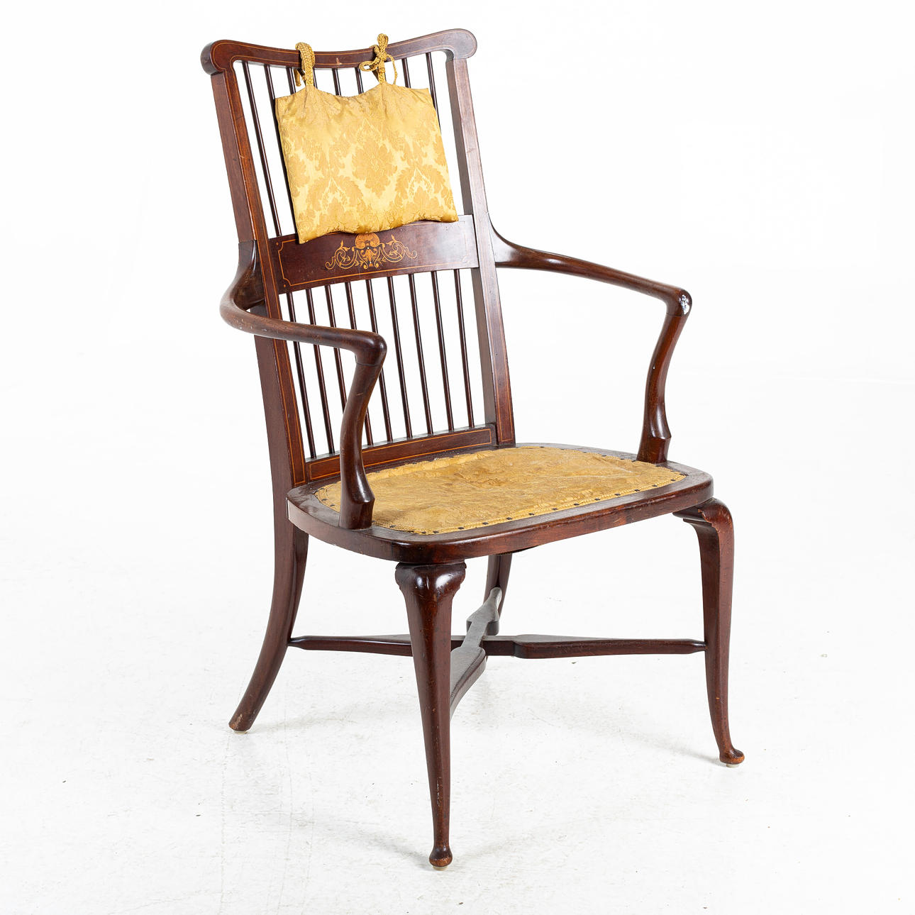 Sillón, estilo inglés, intarsia.