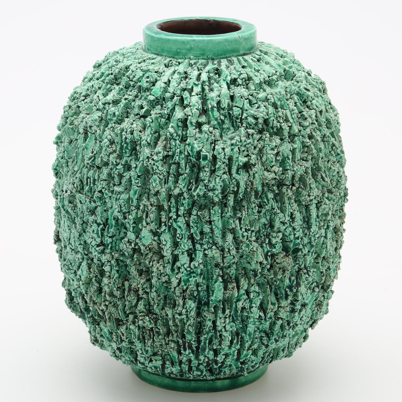 GUNNAR NYLUND. A stoneware vase, Chamotte, Rörstrand.
