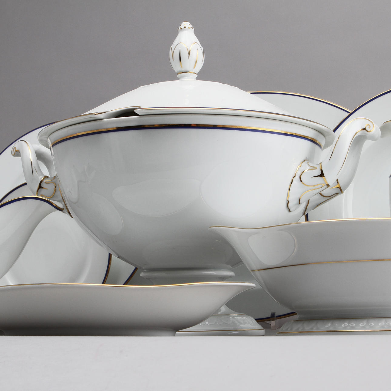 MATSERVIS, 57 delar, porslin, "Empire", Rosenthal.