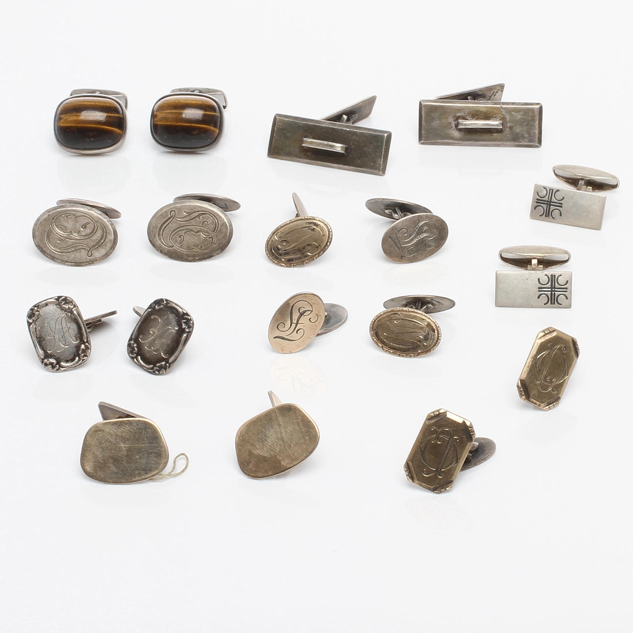 MANSCHETTKNAPPAR, 9 par, silver, mestadels Sverige samt Finland, 1900-tal.