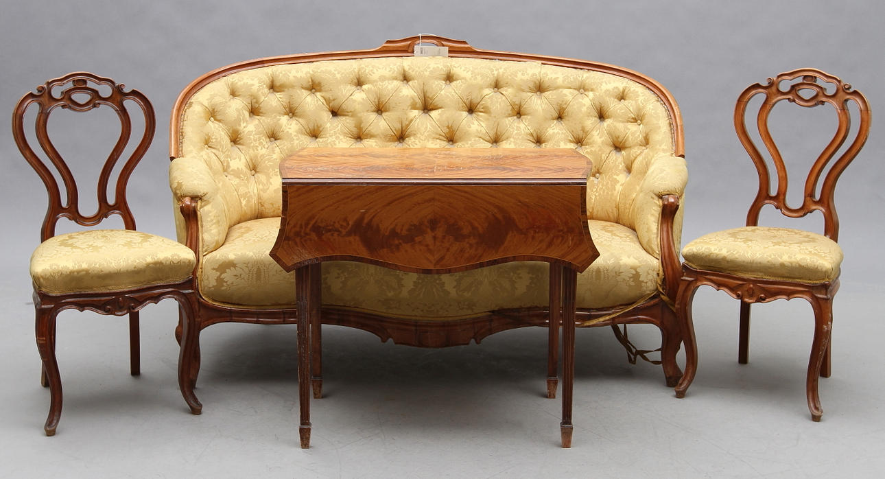 MÖBELGRUPP, 4 delar, nyrokoko.