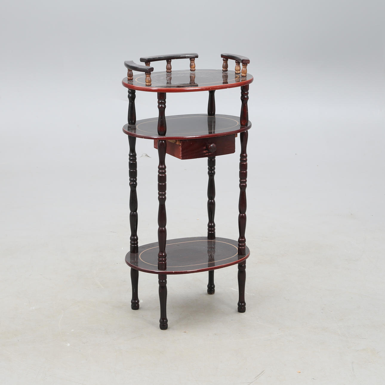 SÄNG/AVLASTNINGSBORD.