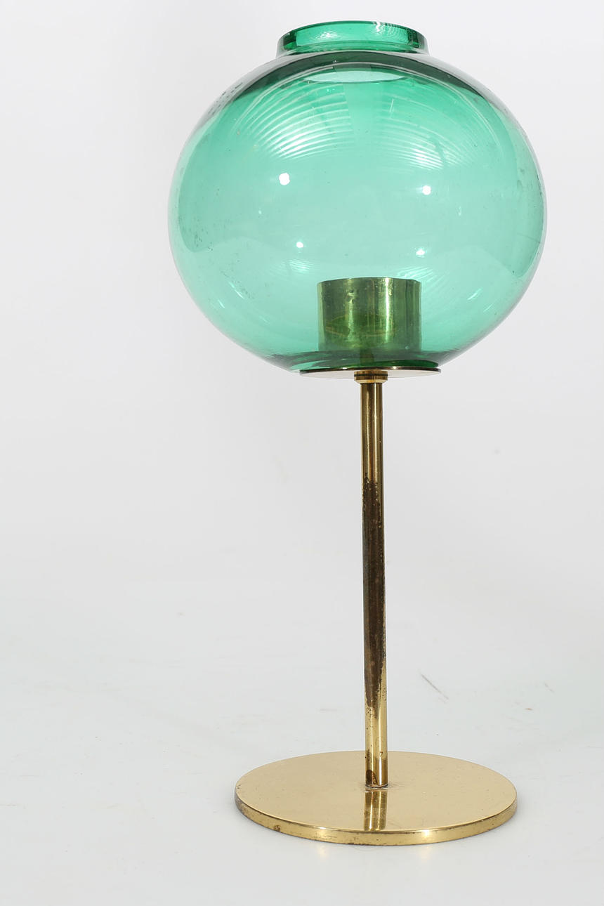 LJUSSTAKE, mässing och glaskupa, Hans Agne Jakobsson, Markaryd.