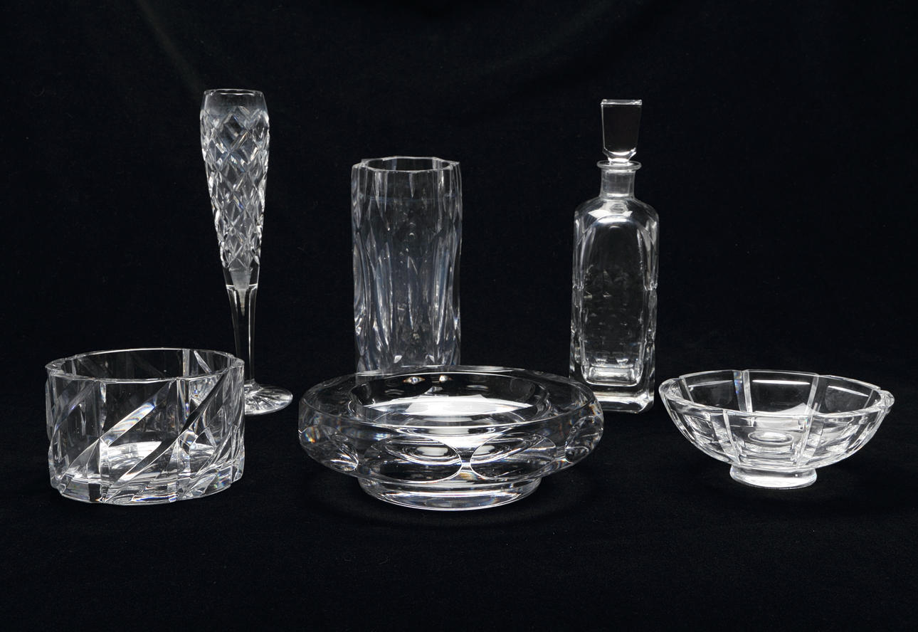 GLAS, 6 delar, bl a Kosta och Orrefors, 1900-talets senare del.