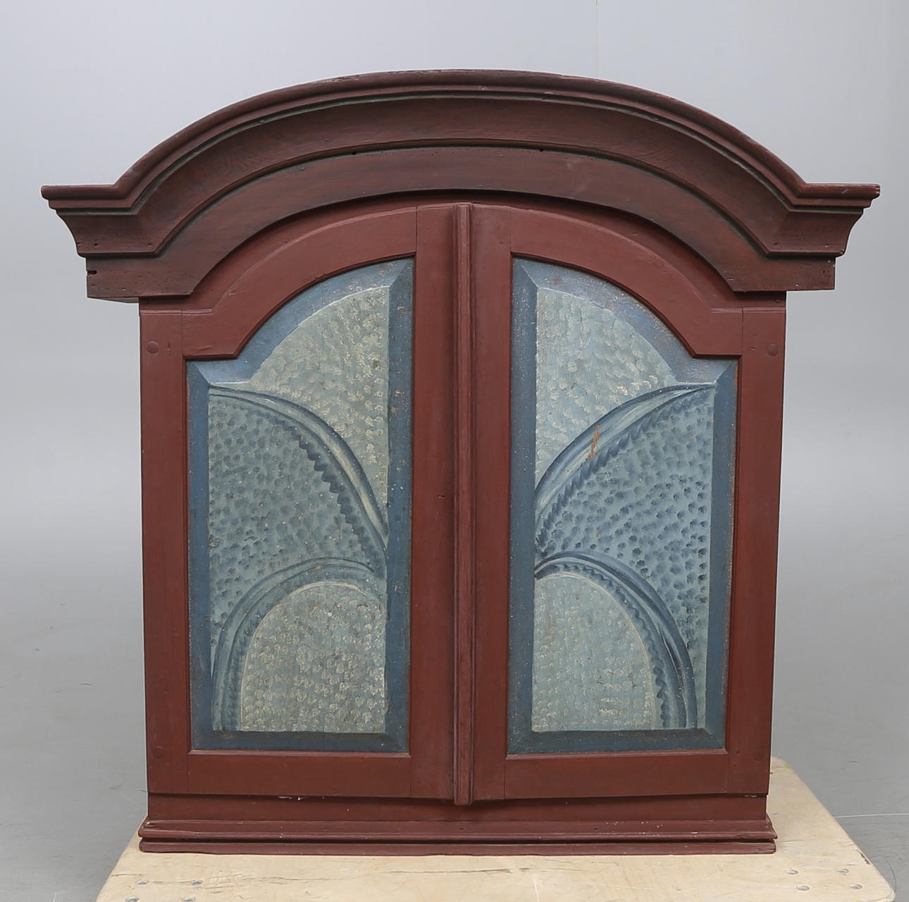 VÄGGSKÅP/SKÅPSÖVERDEL, allmoge, 1800-tal.