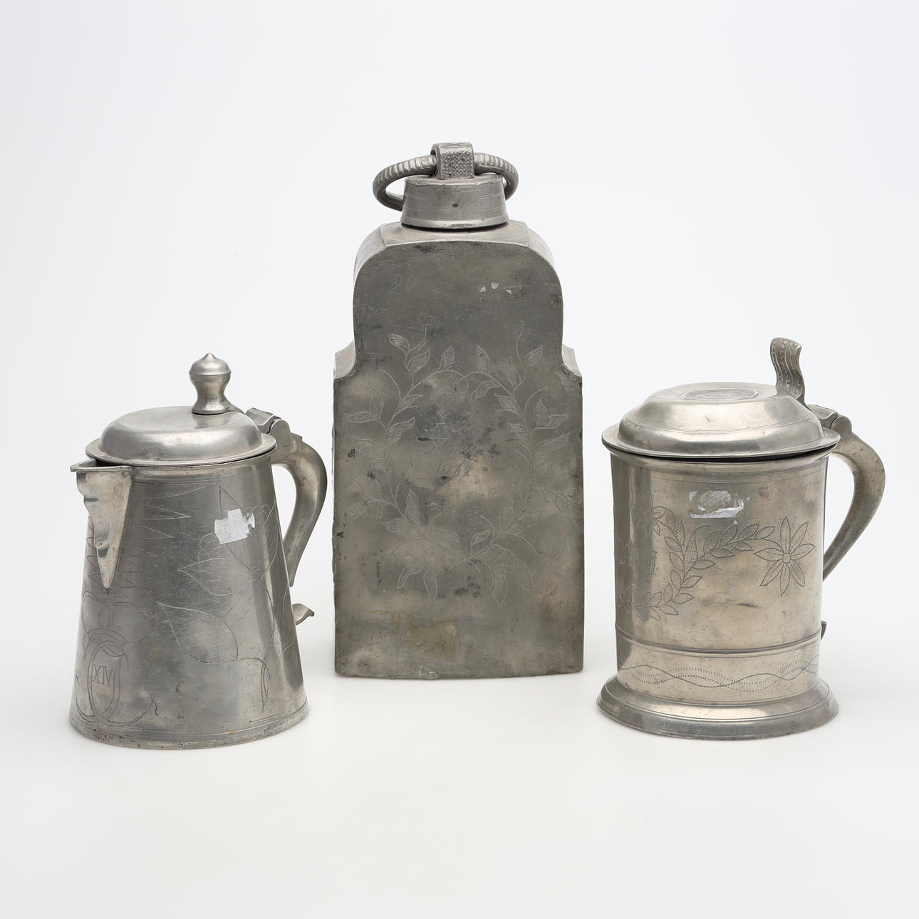 STOP og FLASKE, 3 stk., tin 17-1800 numre.