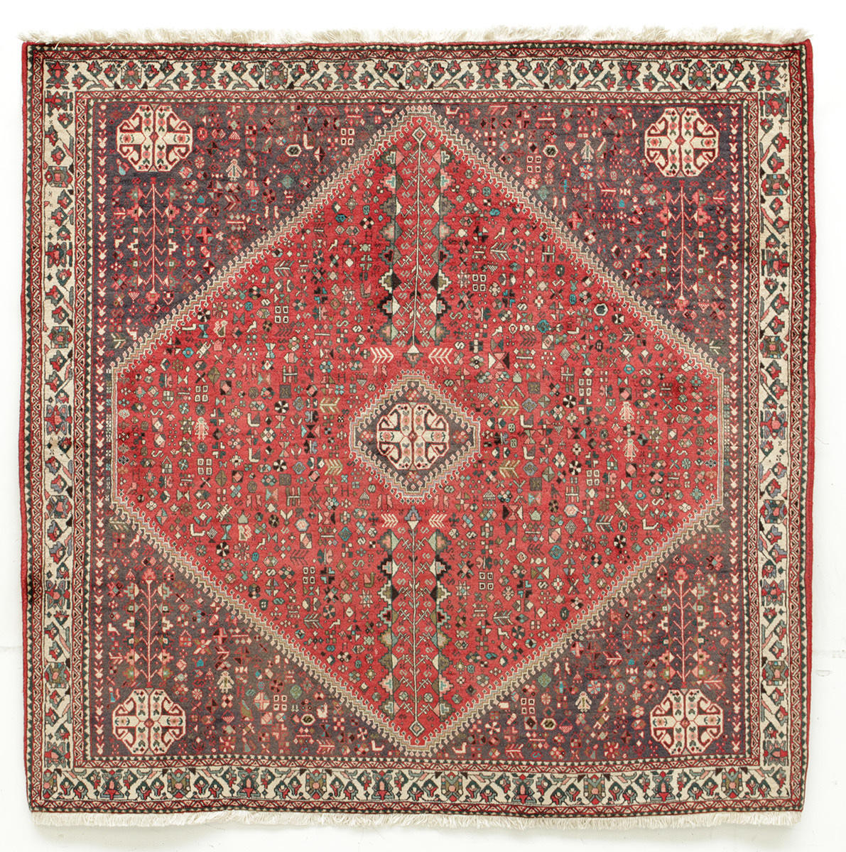 MATTA, Persisk, Abadeh, 205 x 200 cm.