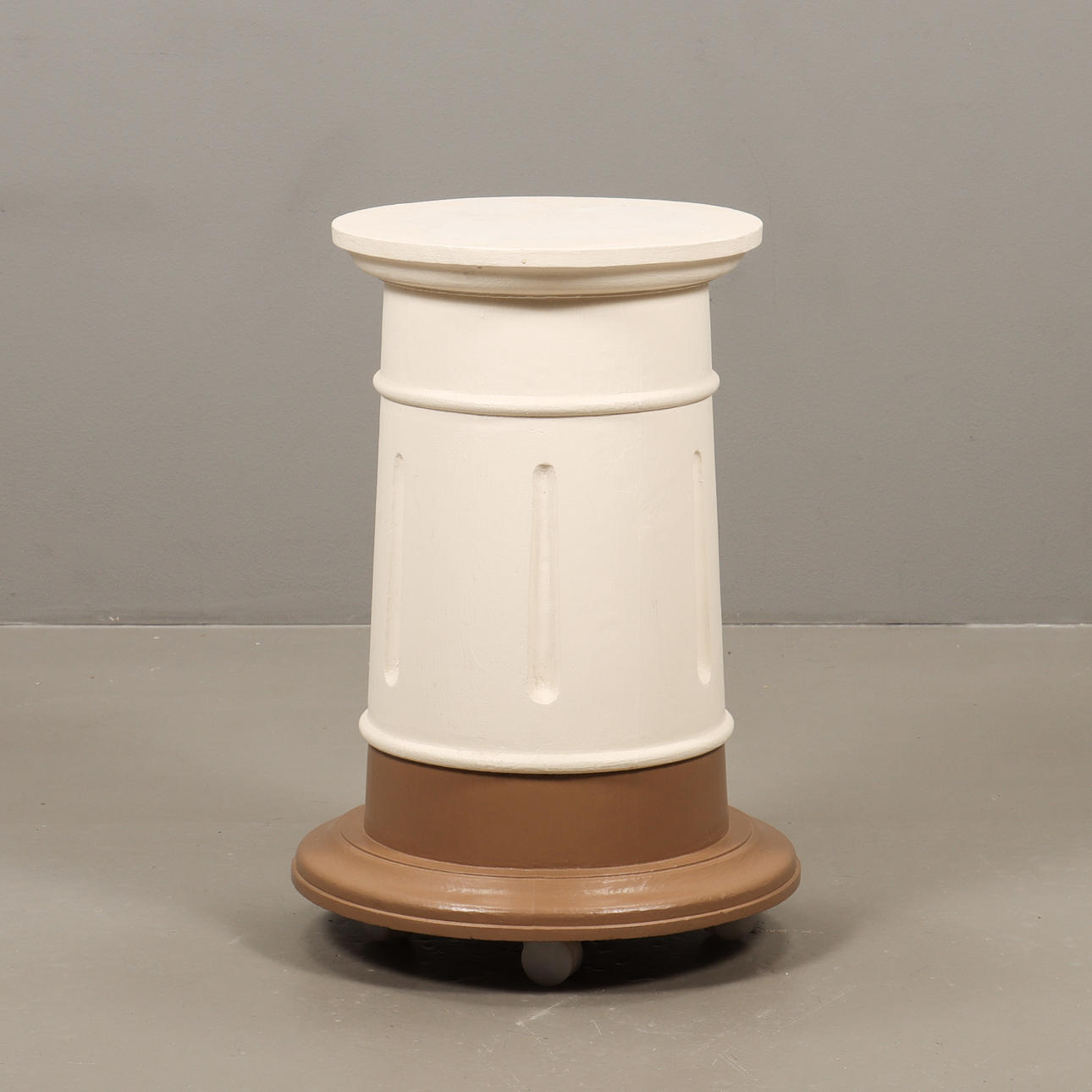 PALLET/PEDESTAL 20th century.