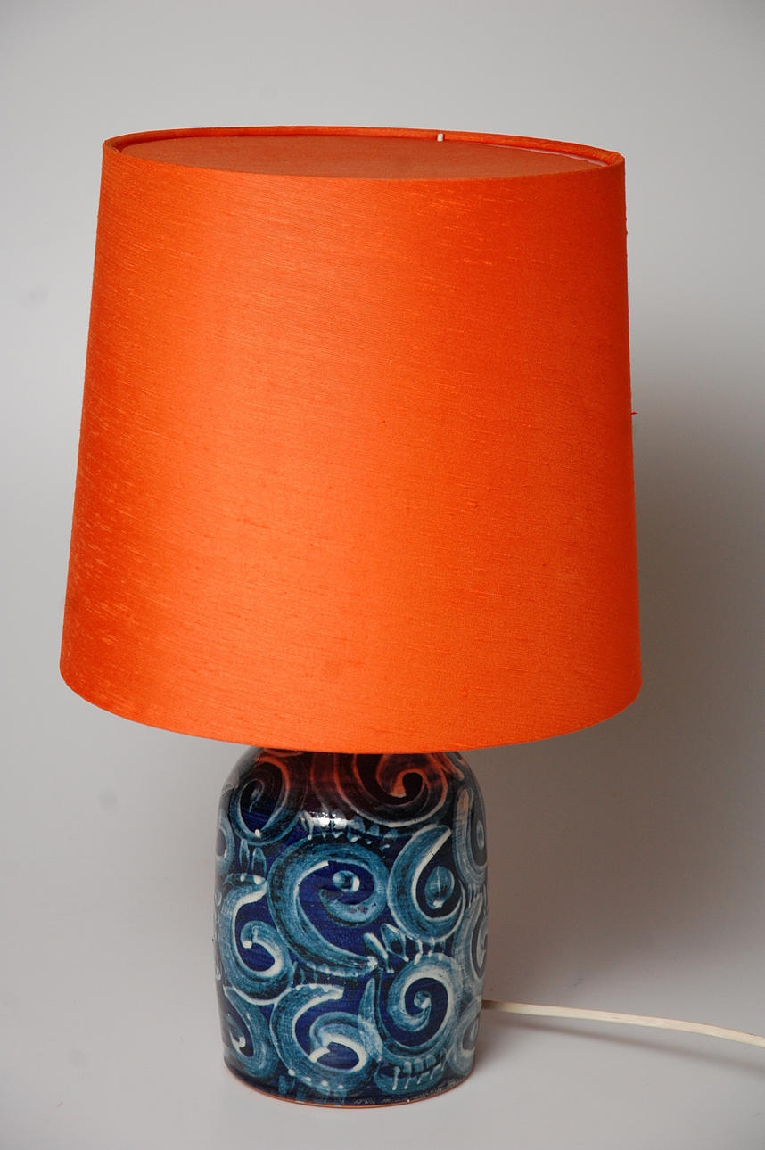 BORDSLAMPA, keramik, signerad Olav Gyllenborg, 1970.
