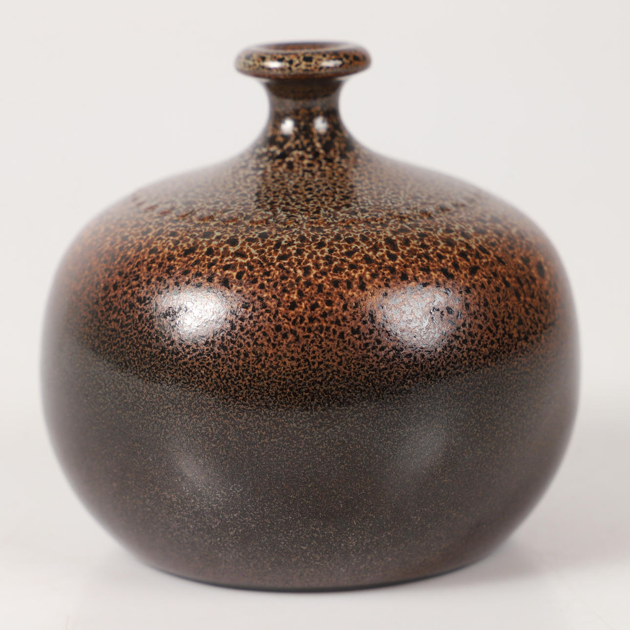 YNGVE  BLIXT. Vase, Keramik, Höganäs.