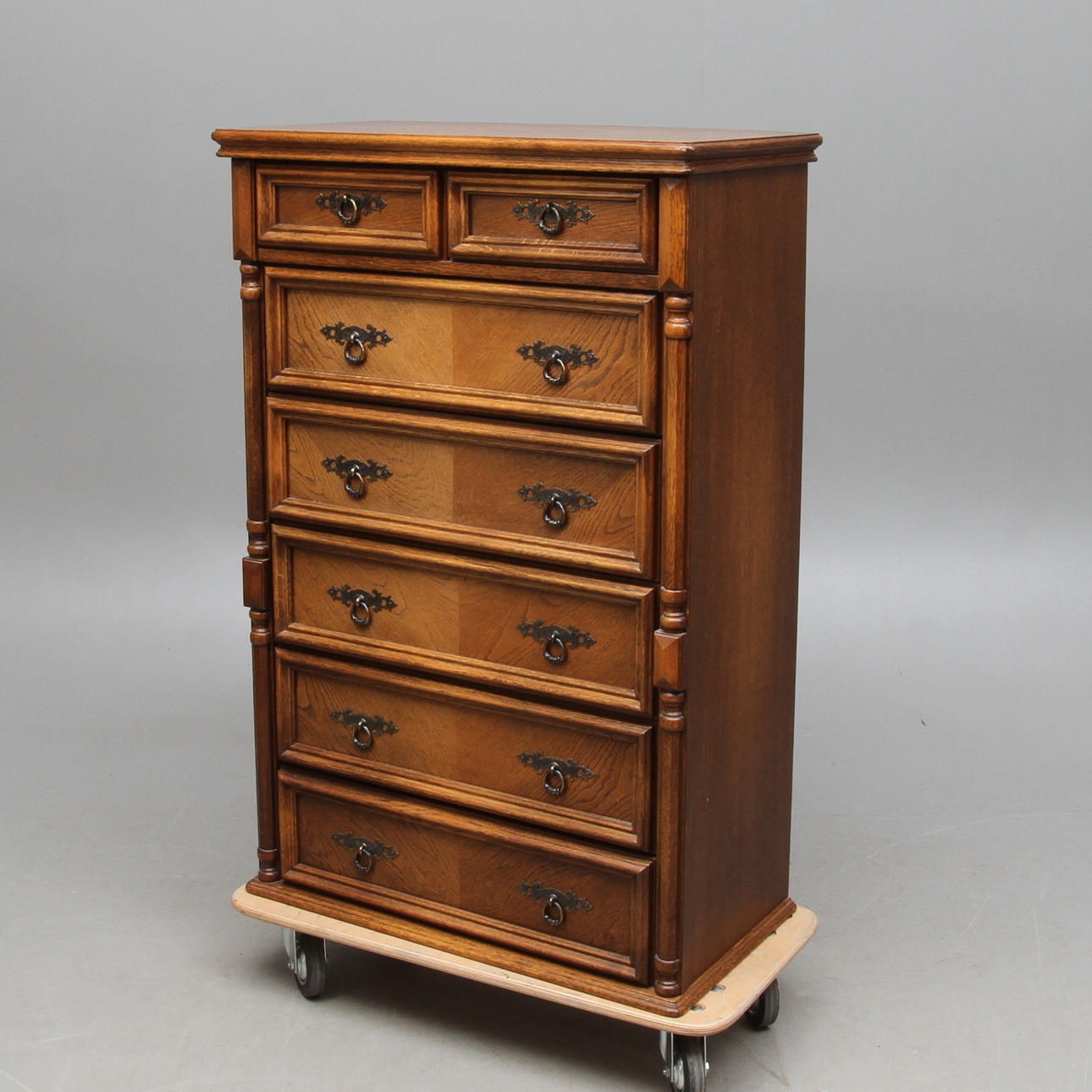 BYRÅ, engelsk stil, 19/2000-tal.