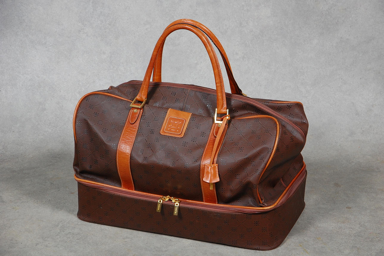 WEKENDBAG," Olimpo " skinn detaljer , nyskick.