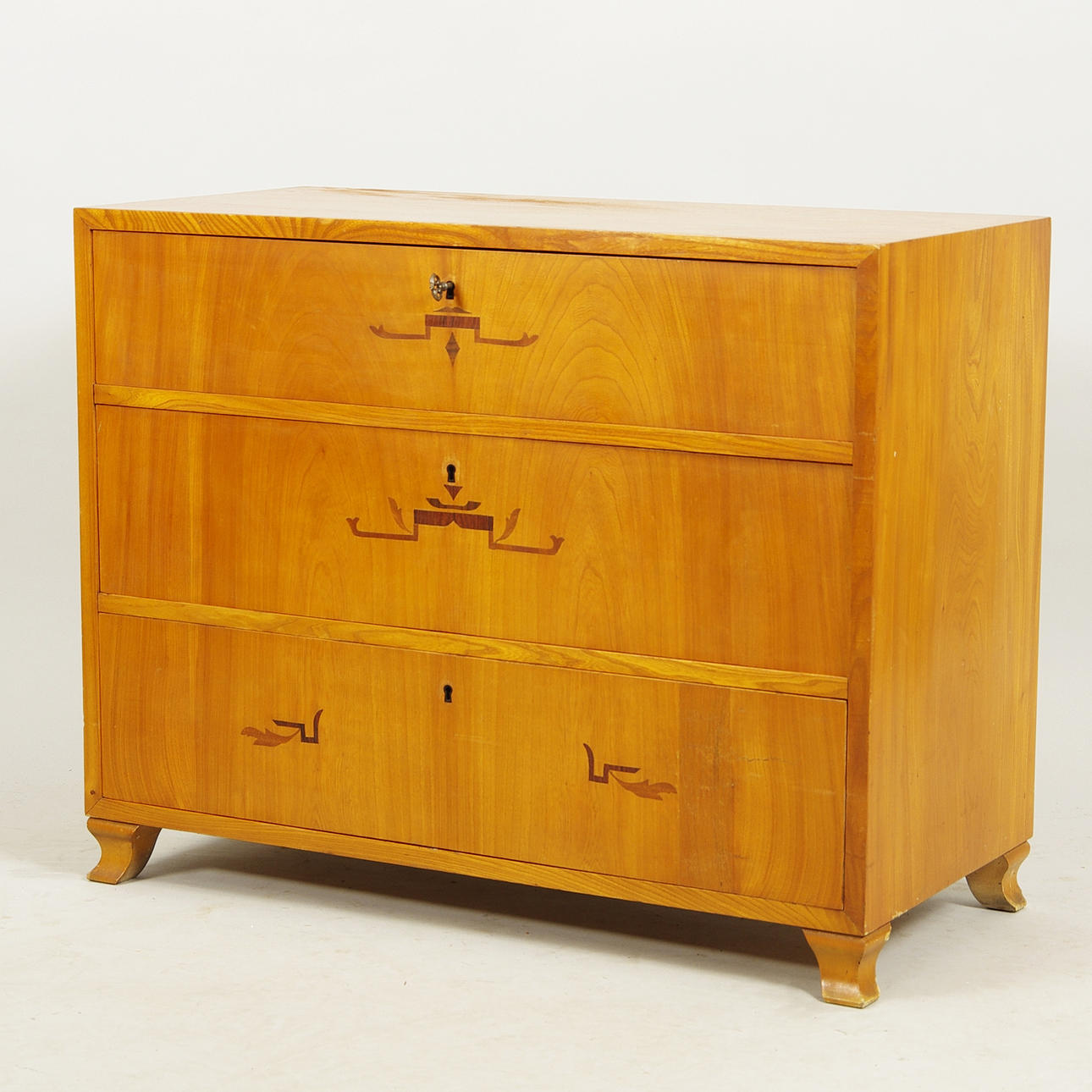 BYRÅ, 3-lådig, alm med intarsia, art deco.