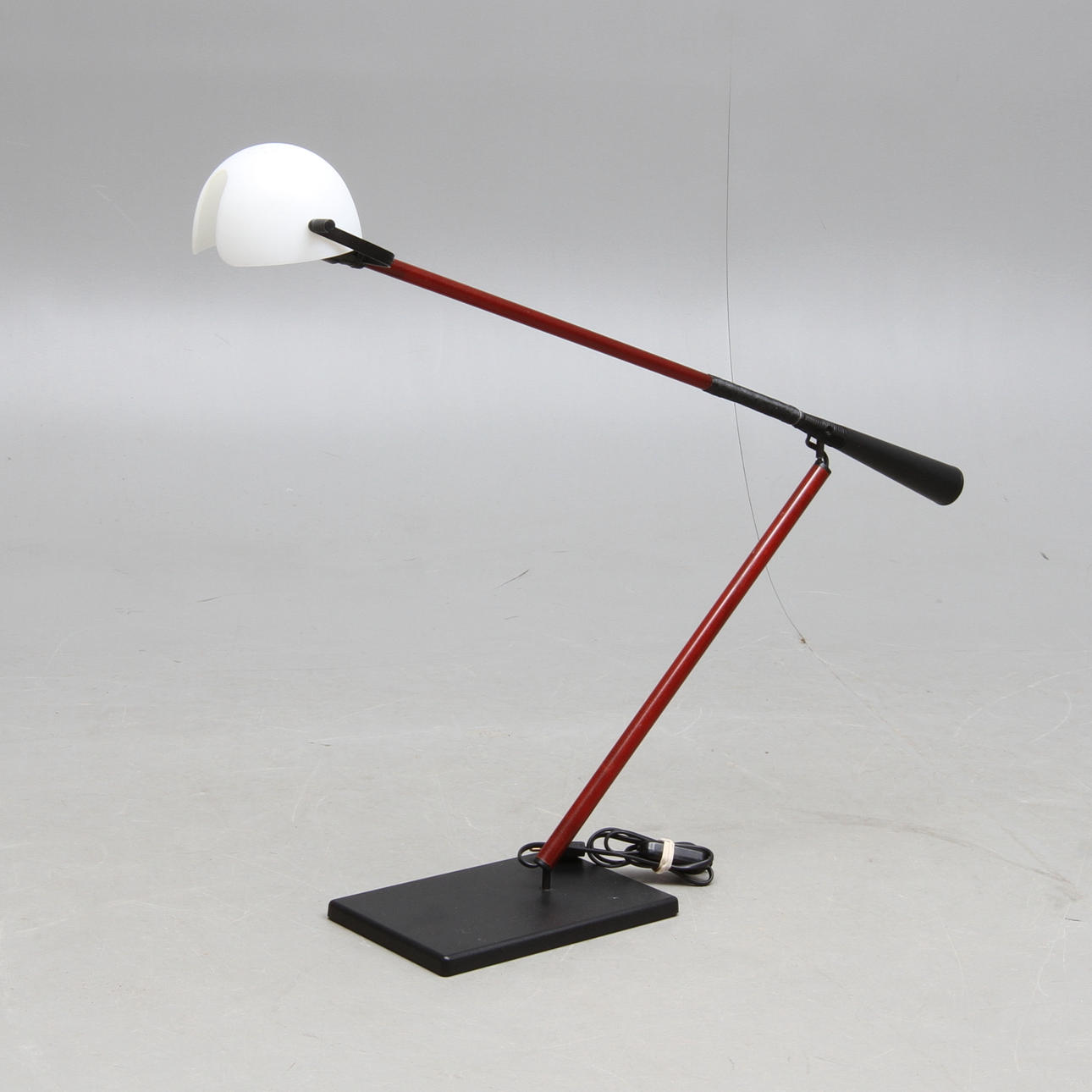 BORDSLAMPA, Paolo Rizzatto för Arteluce.