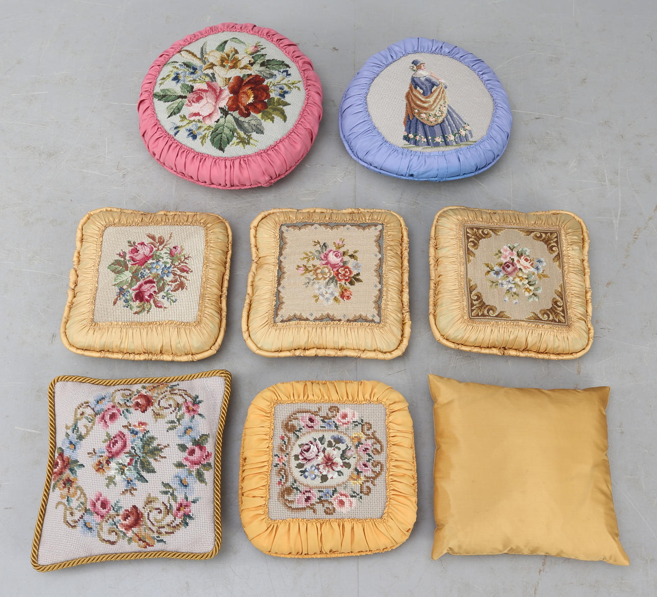 PRYDNADSKUDDAR, 8 st, 1900-talets andra hälft.