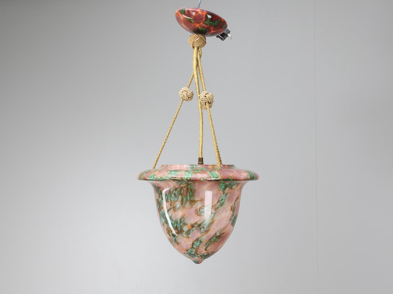 TAKLAMPA, Glas, Ampel, 1900-talets första hälft.