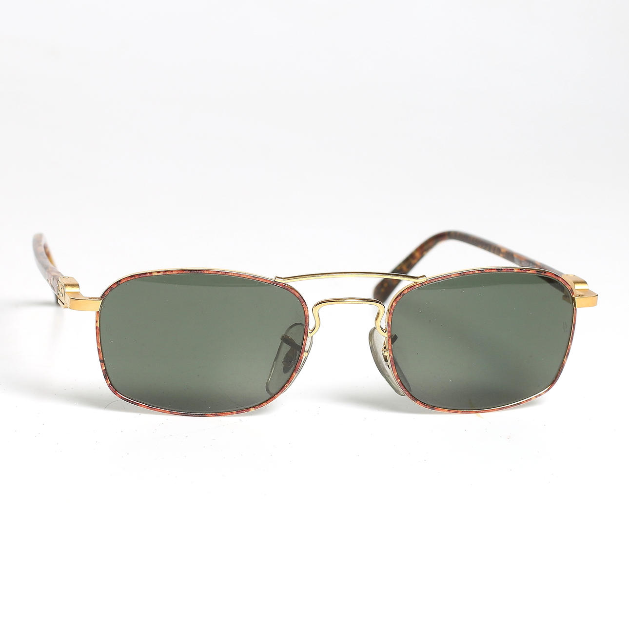 SOLGLASÖGON, Ray Ban, "W 2007", G-15 grå. B&L, USA. 1980-tal.