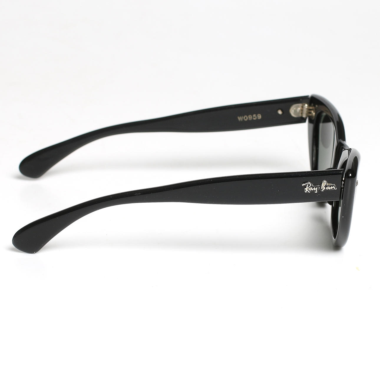 Vintage Ray-Ban Lisbon Cat Eye Sunglasses B&L USA Black Women\'s RayBan Bausch and Lomb Lisbon W0960 Vintage Cat Eye 90s  main image 2