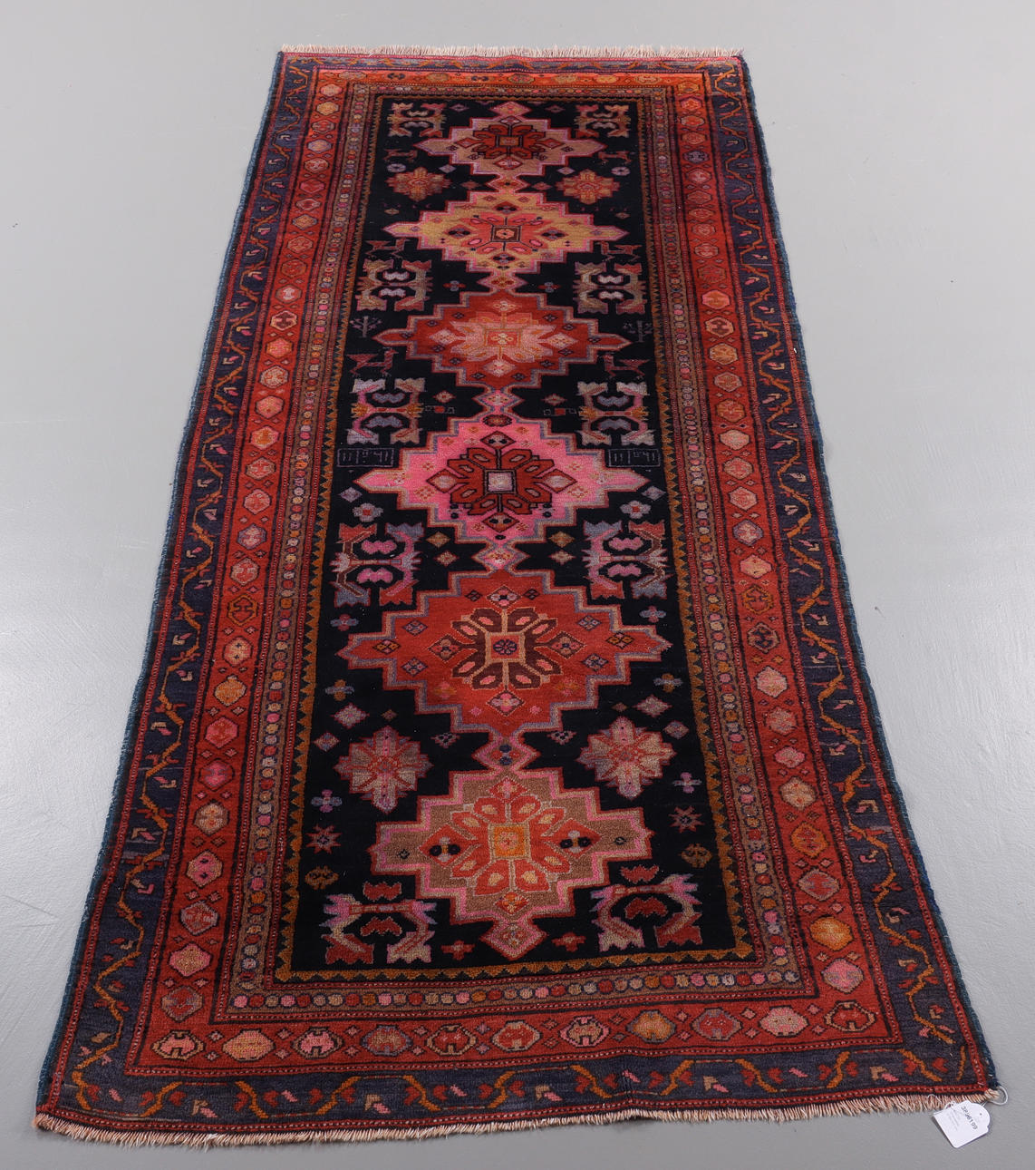 ALFOMBRA Azerbaiyán, 278x125 cm.
