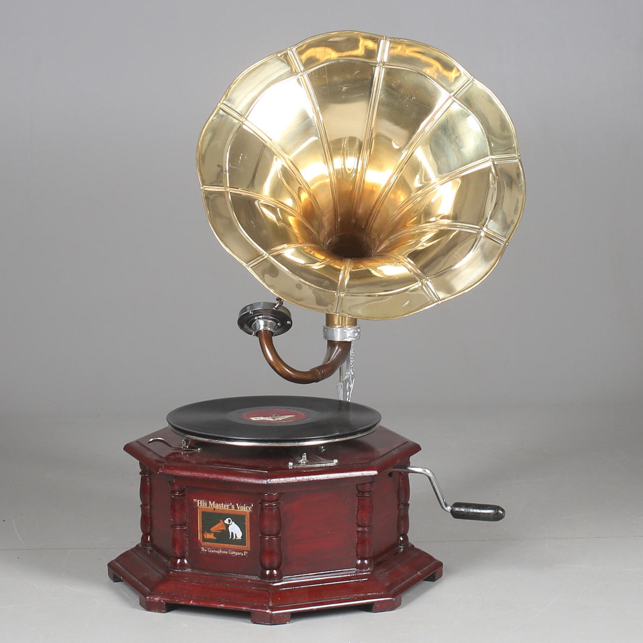 TRATTGRAMMOFON, sent 1900-tal/samtida.