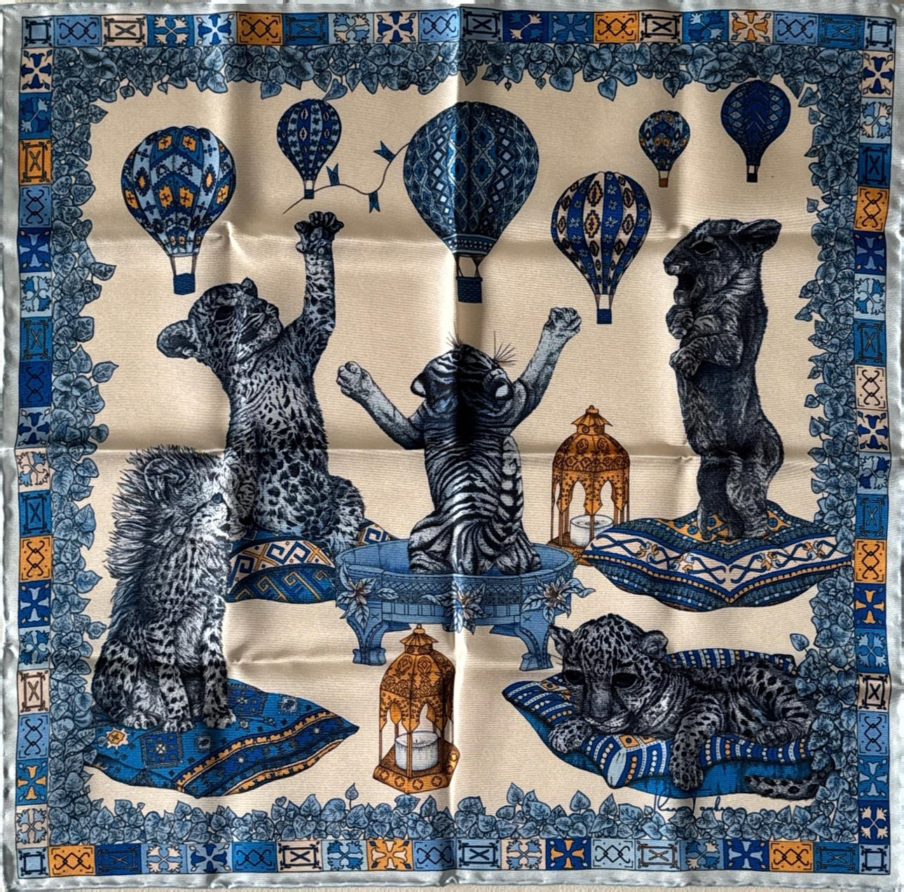 ILONA TAMBOR SILKKIHUIVI.