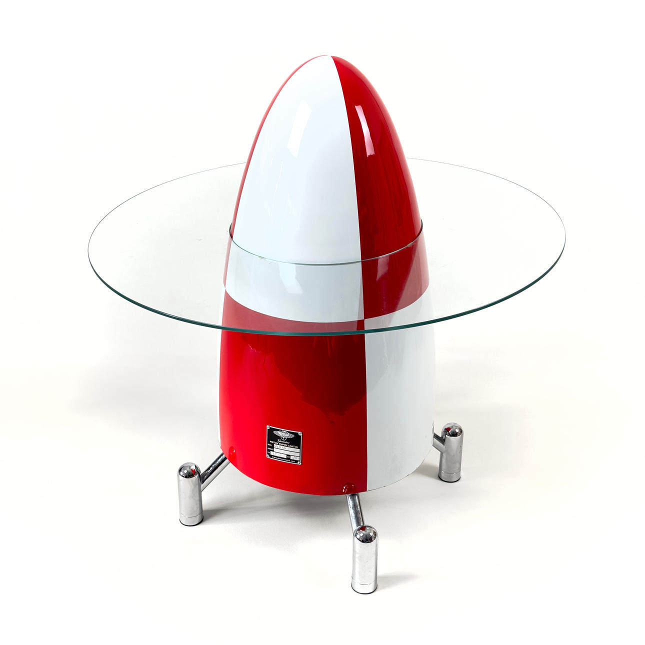 PISTON EMPIRE ROCKET TABLE.
