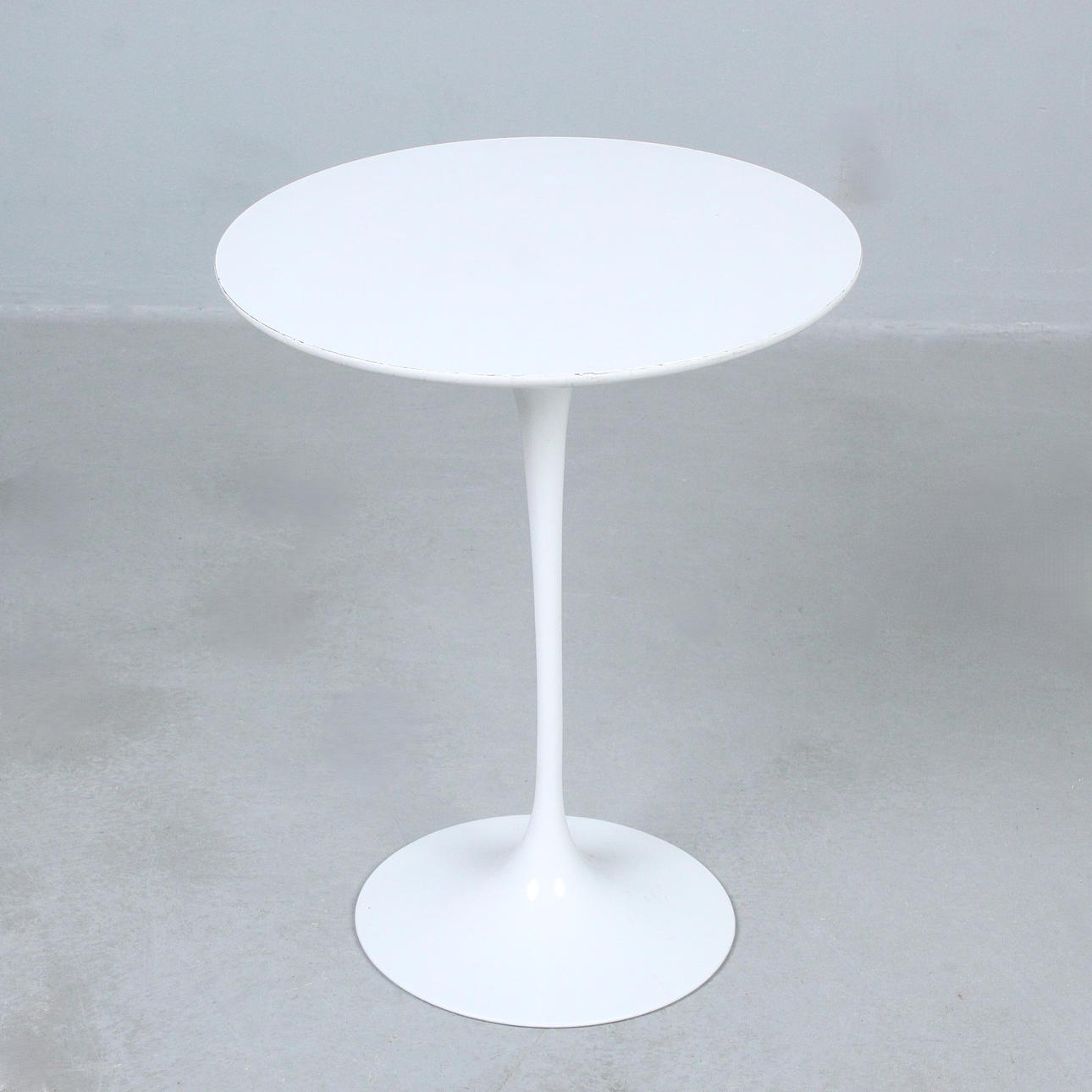 EERO SAARINEN. Knoll International, coffee table/'Tulip' side table.