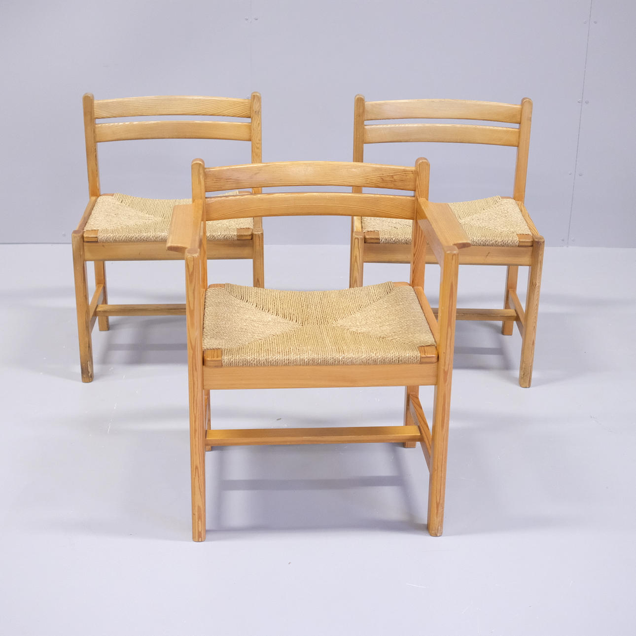 BØRGE MOGENSEN. TRE STOLE, „ASSERBO“.