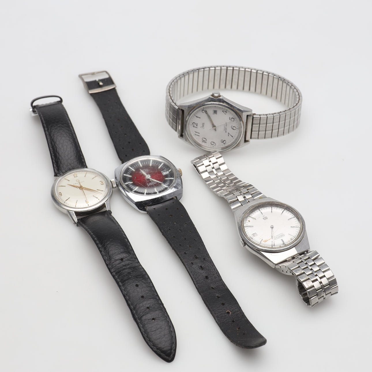 MEN'S WRISTWATCHES 4 pieces.