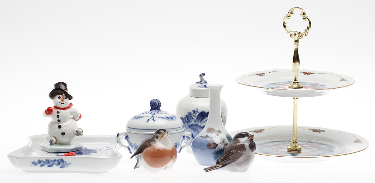 KERAMIKFÖREMÅL, 8 delar, Royal Copenhagen, Goebel, Lars Carlson, Bing&Gröndahl.