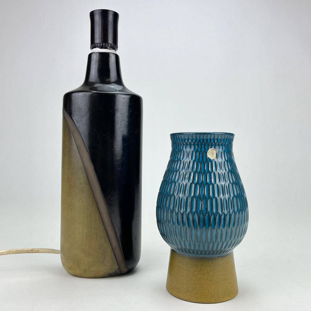 VAS OCH BORDSLAMPA, Upsala-Ekeby.