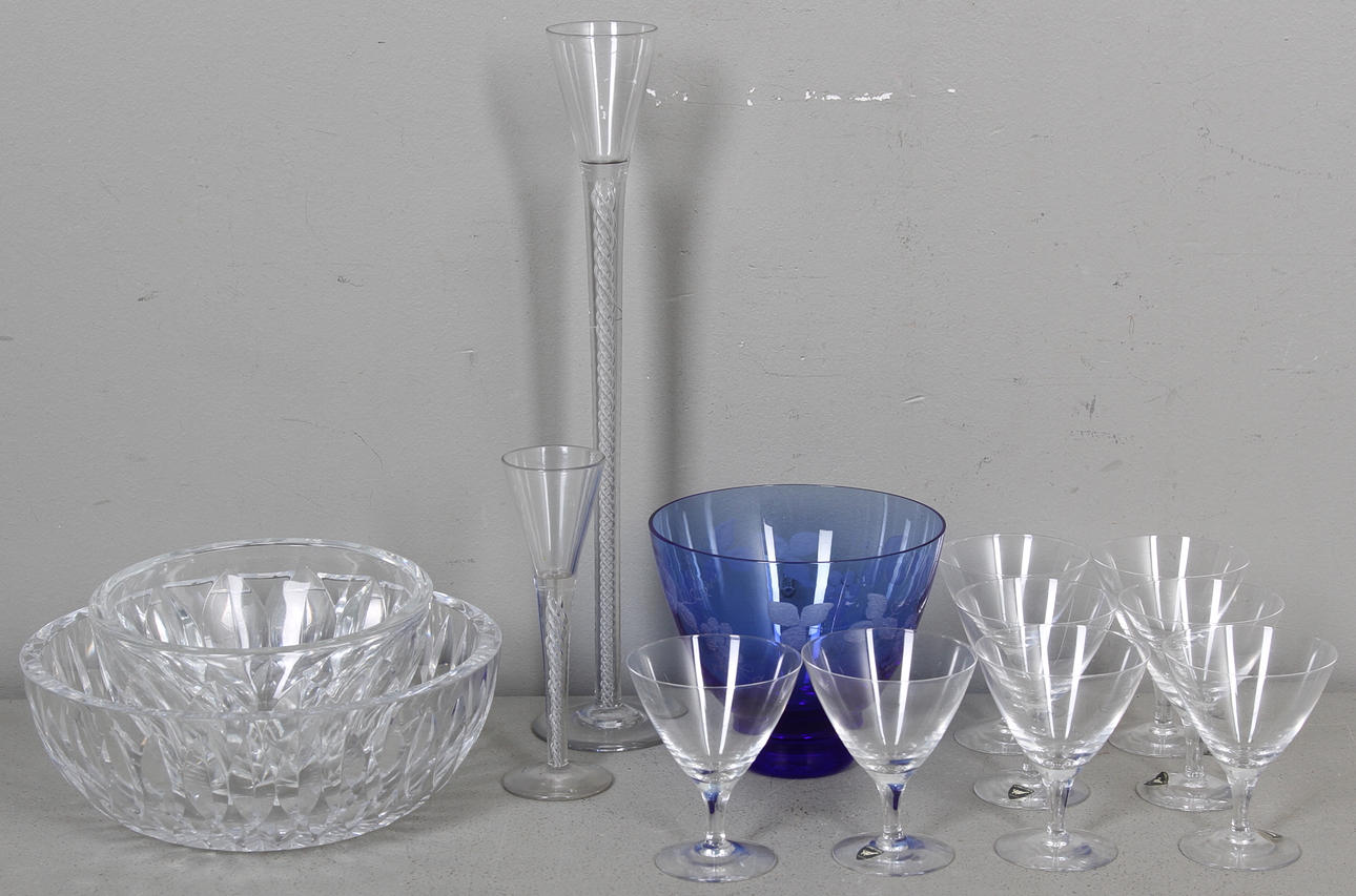 GLASPARTI, 13 delar, Orrefors, Kosta och Reijmyre.