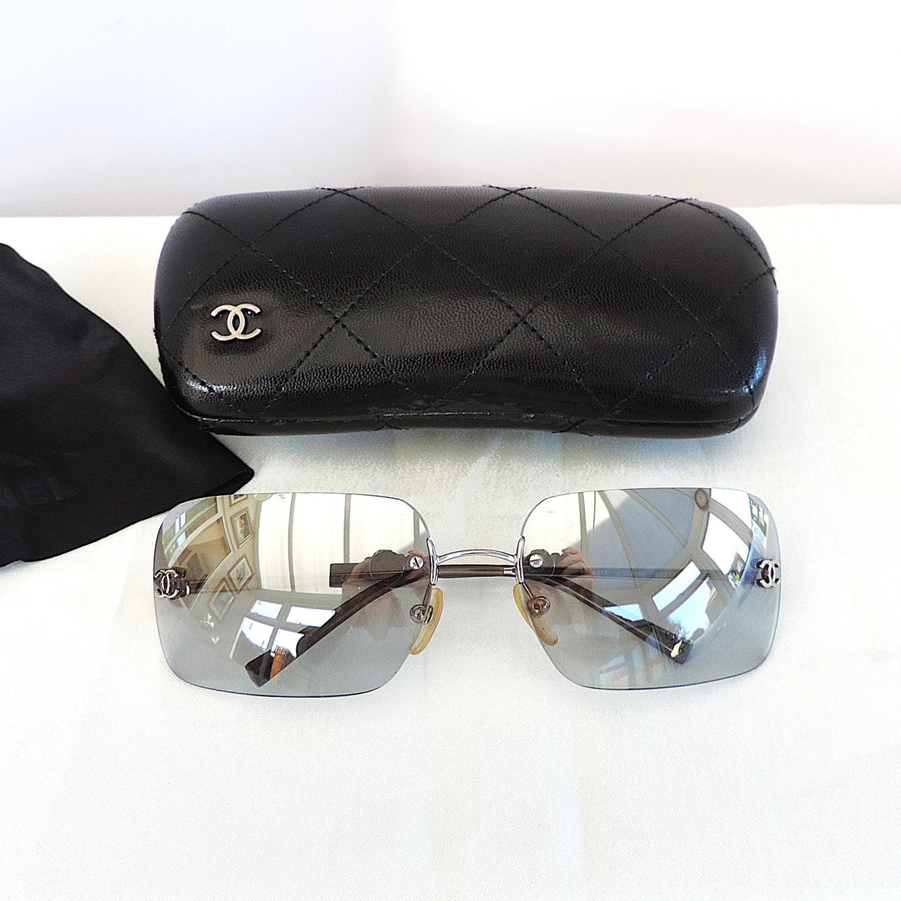 Vintage authentic Chanel sunglasses with original case Chanel Authentic Vintage 90s Sunglasses With Quilted Leather  main image 2