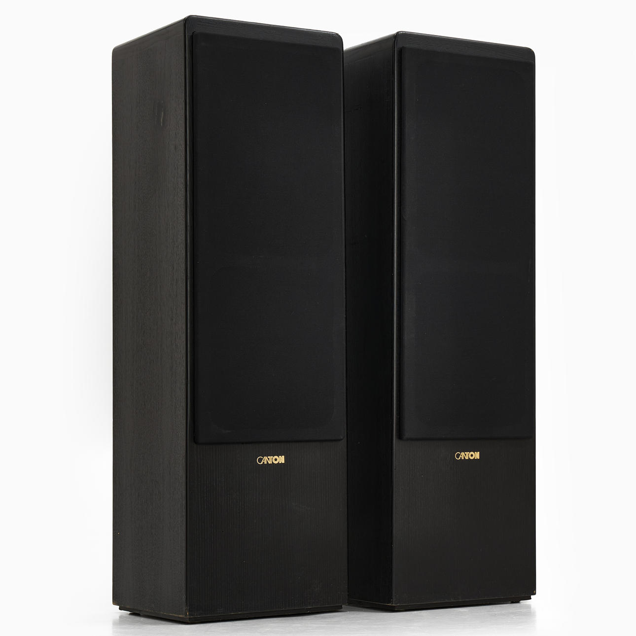 GOLVHÖGTALARE, ett par, Canton, modell CT120.