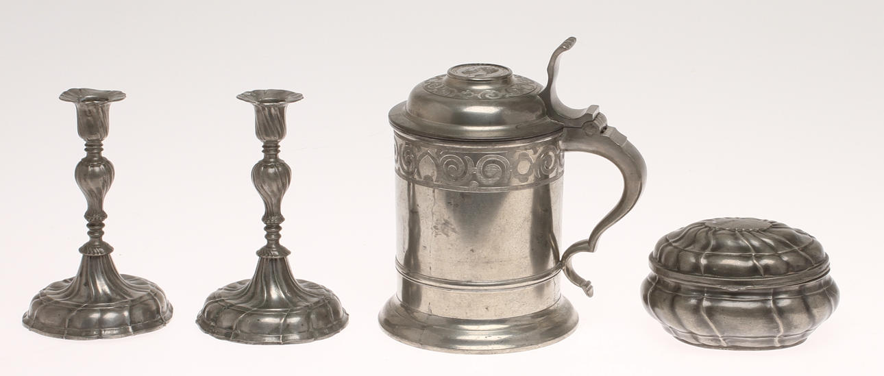 PARTI TENN, 4 delar, bla ljusstakar.