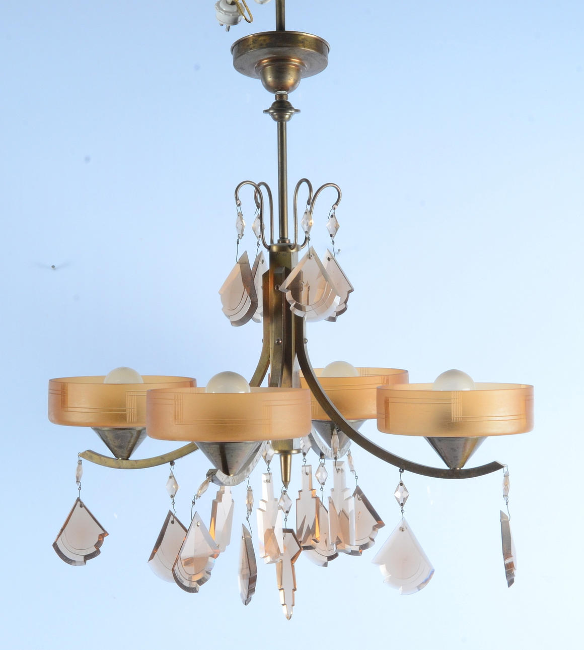 TAKLAMPA, 1900-talets första hälft.