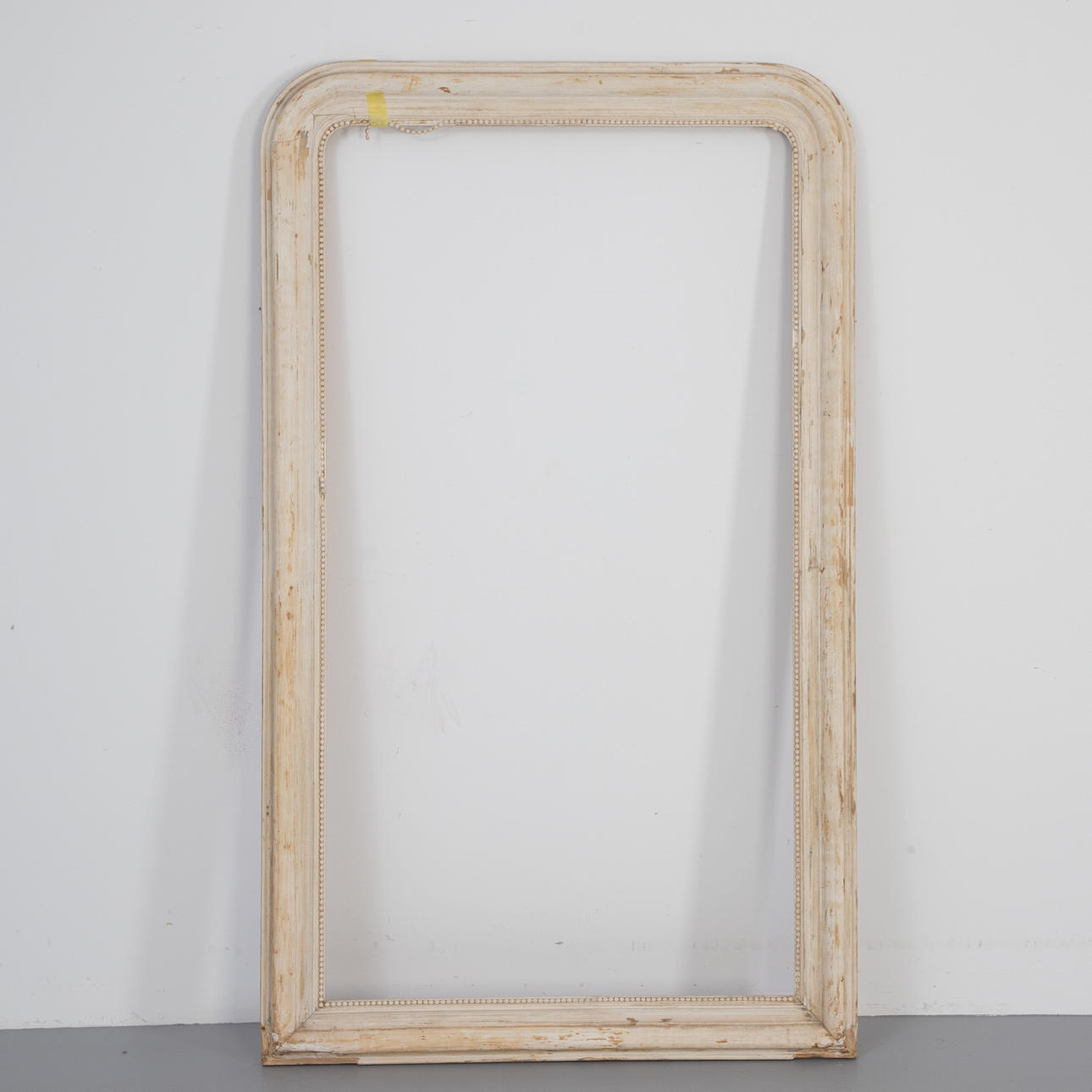 ram med pärlsträng.