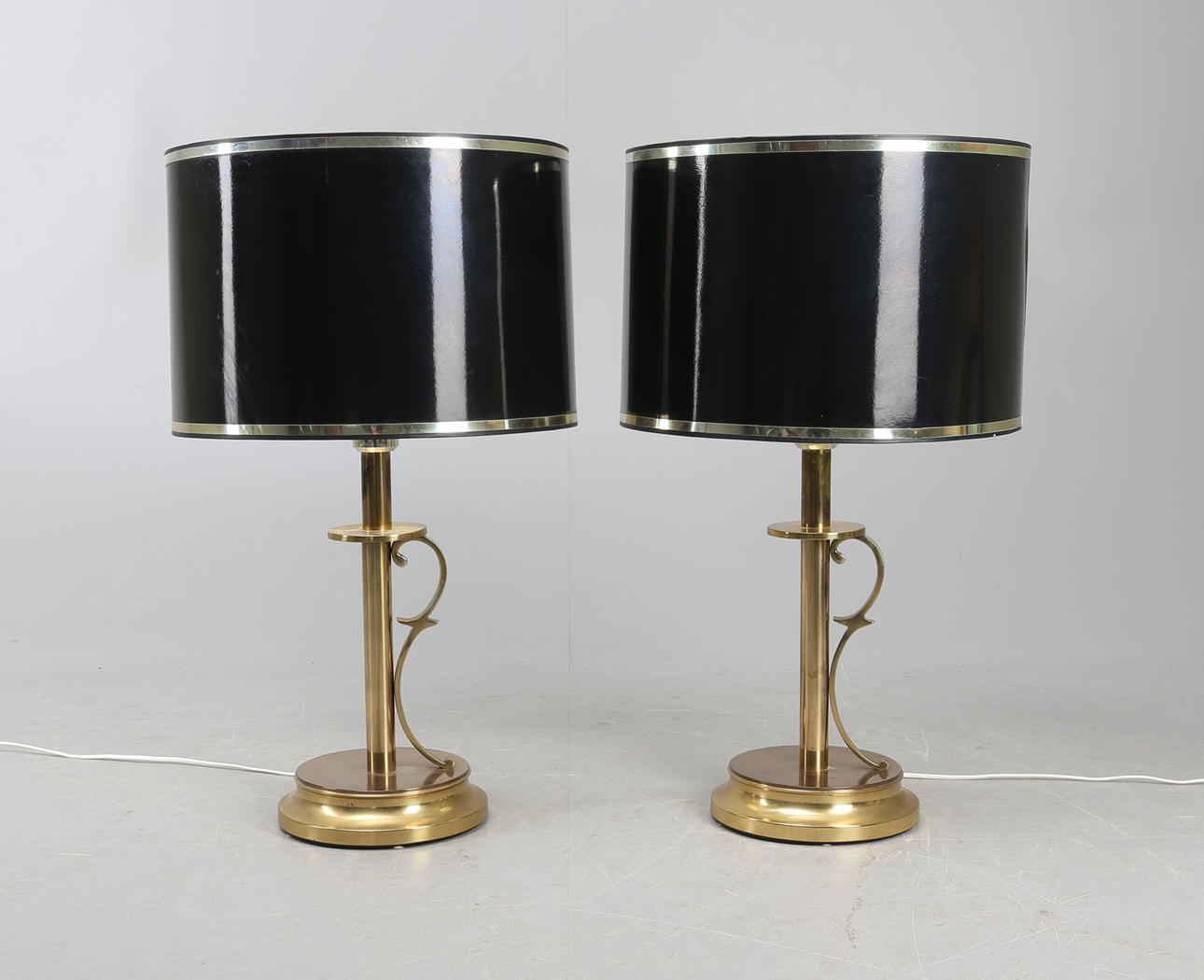 BORDSLAMPOR, 1 par, mässing, TSAR, Tranås Stilarmatur, 1900-tal.