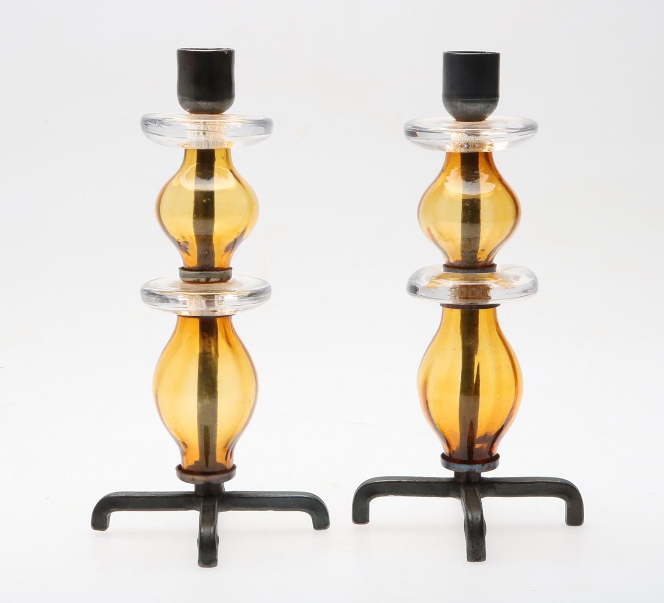 LJUSSTAKAR, 1 par, smide och glas, Erik Höglund.