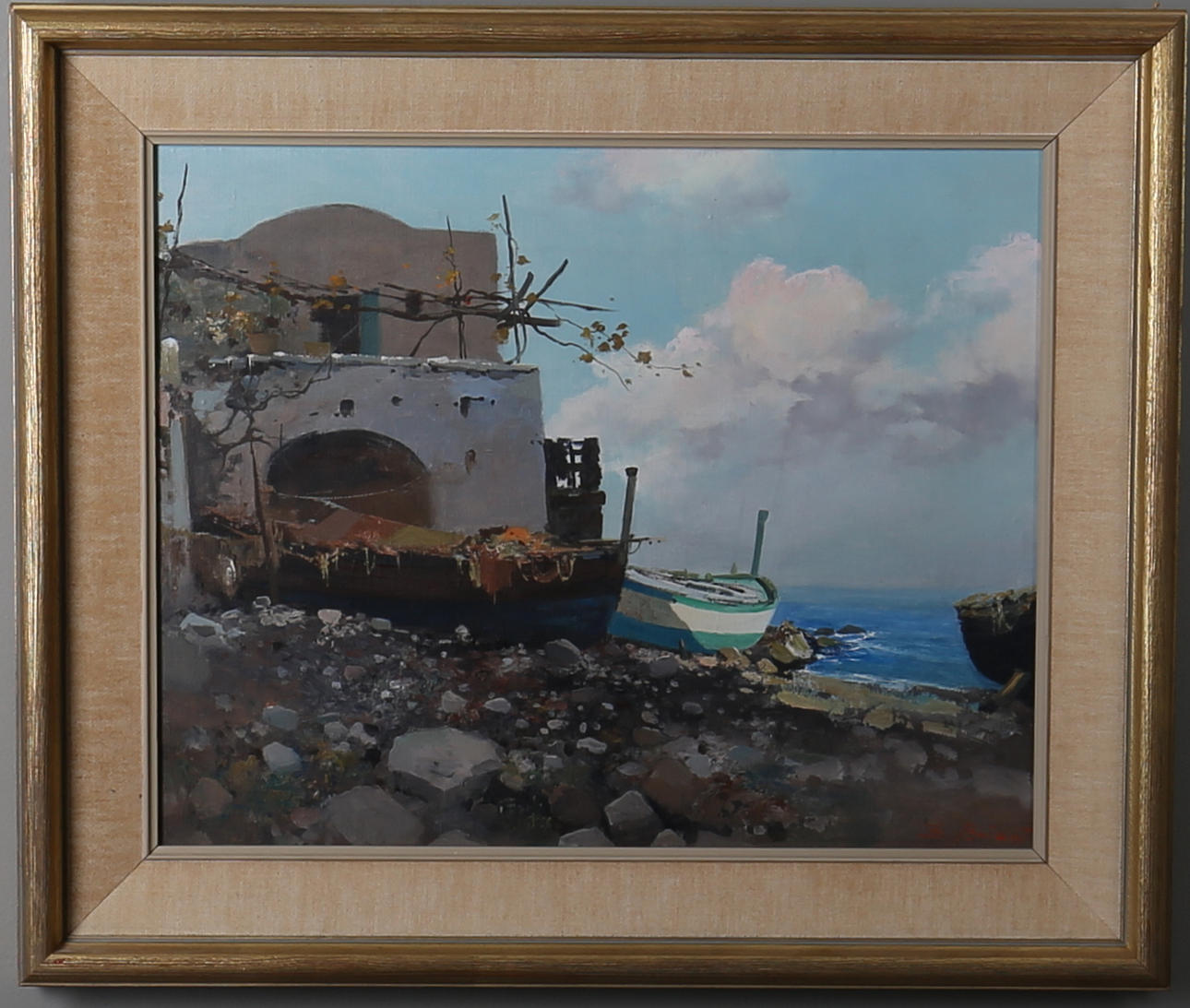 EZELINO BRIANTE. Italien (1901-1971). Strandlandskap med båtar. Olja på duk. Signerad E.Briante.