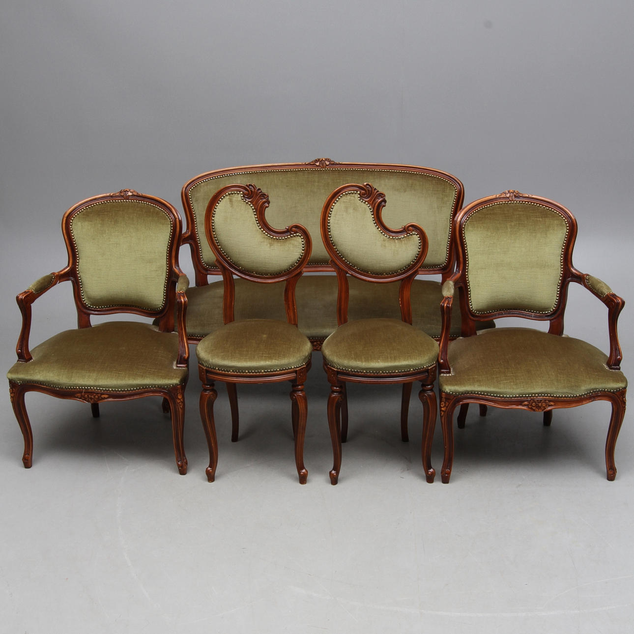 SALONGSGRUPP, 3+2 delar, rokokostil, 1900-tal.