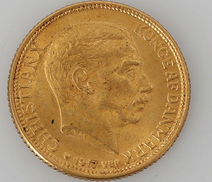 MYNT, guld, 10 kroner, Christian X, Danmark, 1917, 4,5 gram.