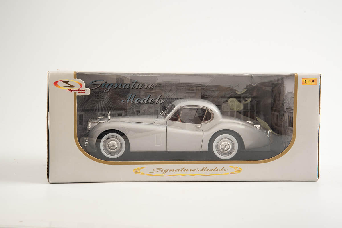 MODELLAUTO, Jaguar XK 120.