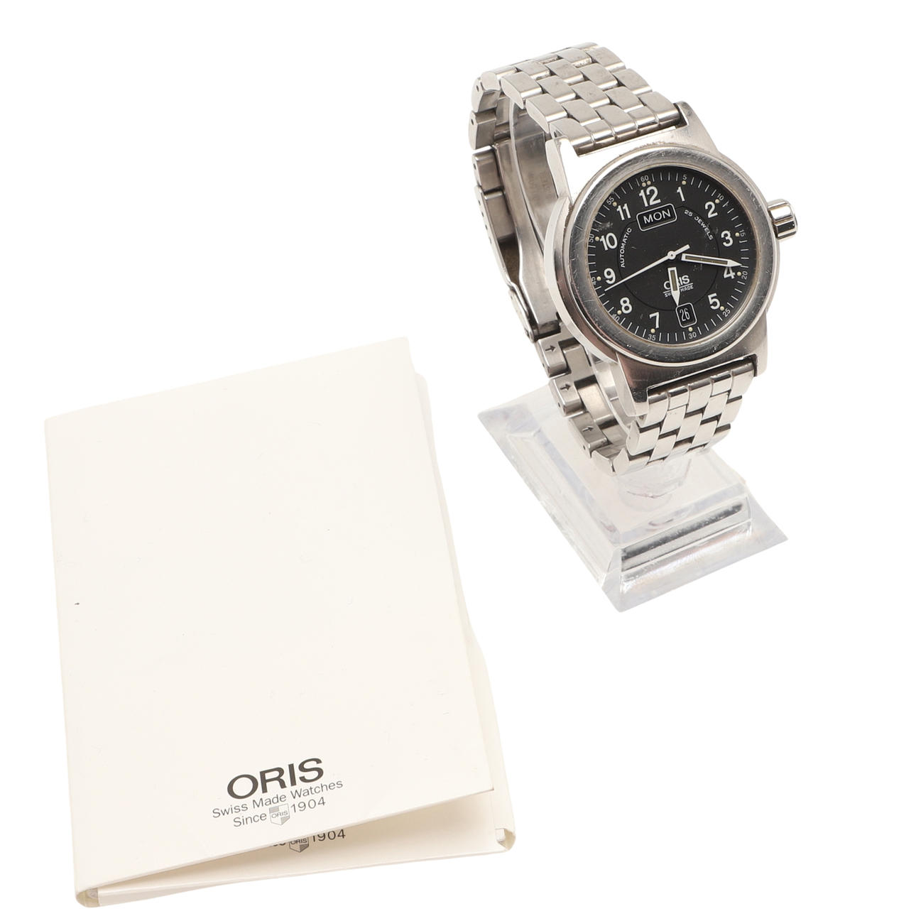 A GENTLEMANS STAINLESS STEEL AUTOMATIC WRISTWATCH BY ORIS.