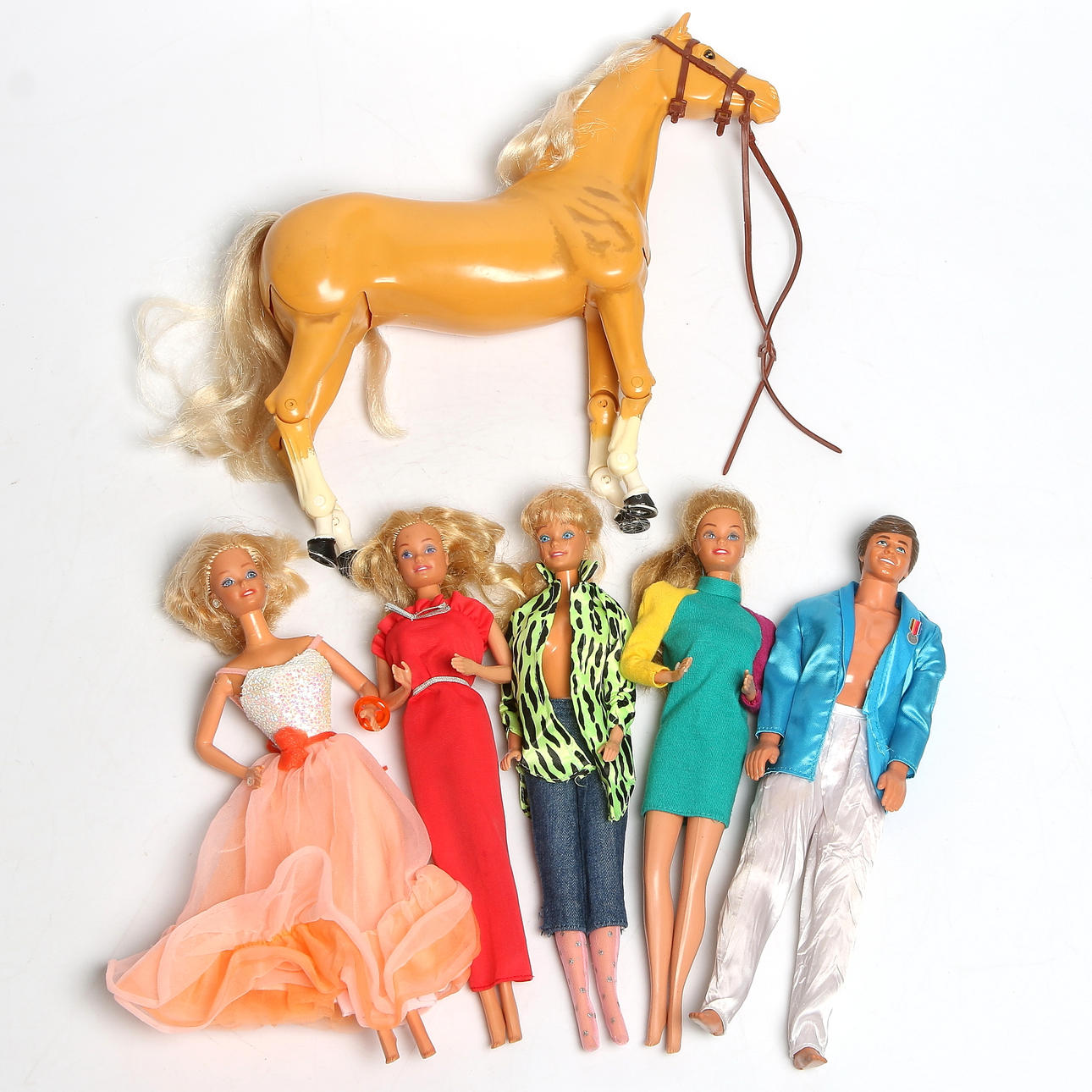 PARTI BARBIE och KEN samt häst, 6 st, 1900-tal.