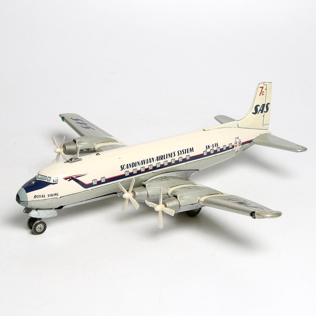 FLYGPLAN, plåt, "SAS - Scandinavian Airlines System". T.N. Japan. 1950/60-tal.