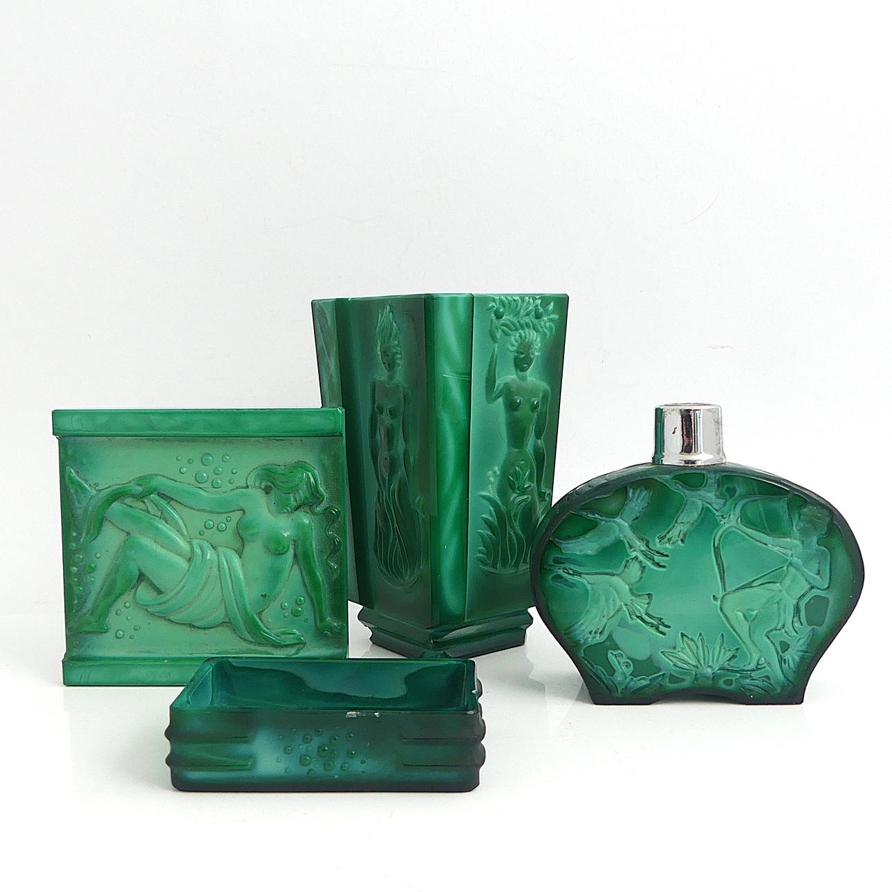 SET, 4-teilig, Malachitglas, Böhmen, Art Deco.