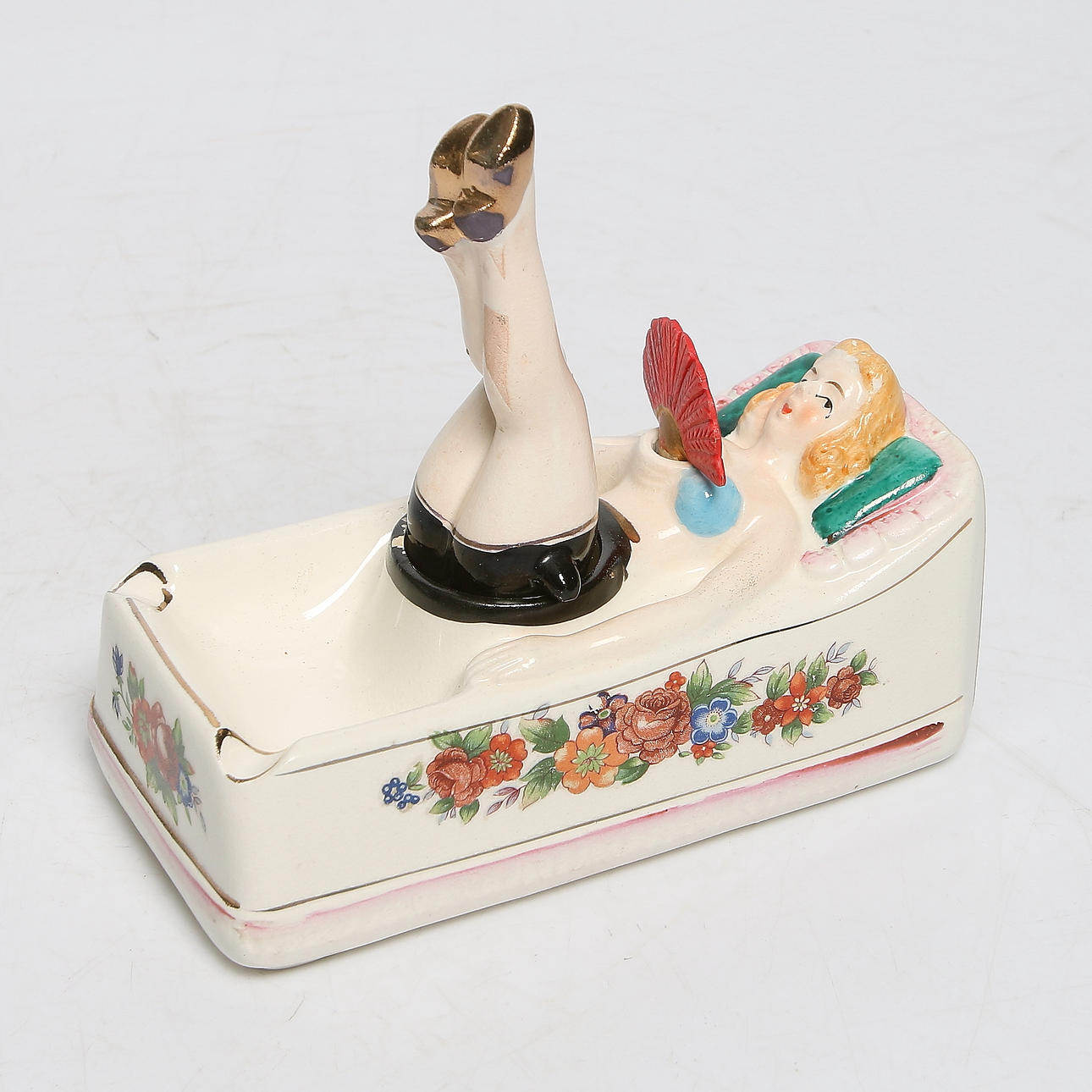 FIGURIN, porslin, så kallad "Lady Nodder", 1900-talets mitt. Troligen Tyskland.