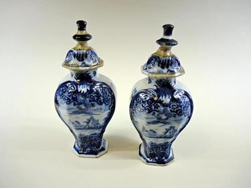 PAIR OF DELFT covered vases, faience.