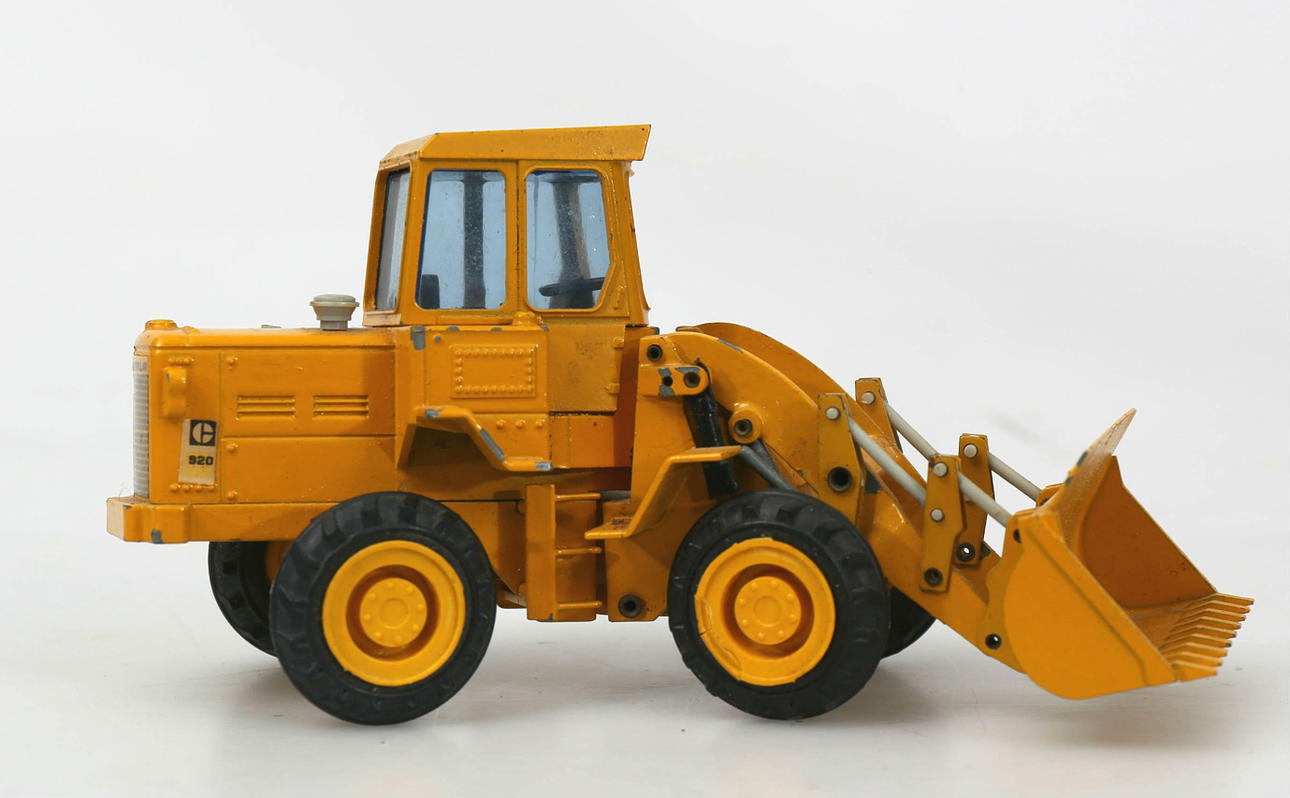 LEKSAKSBIL, plåt, grävskopa, Gescha, Tyskland.